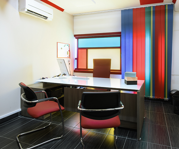 Interno ufficio siervo plast.